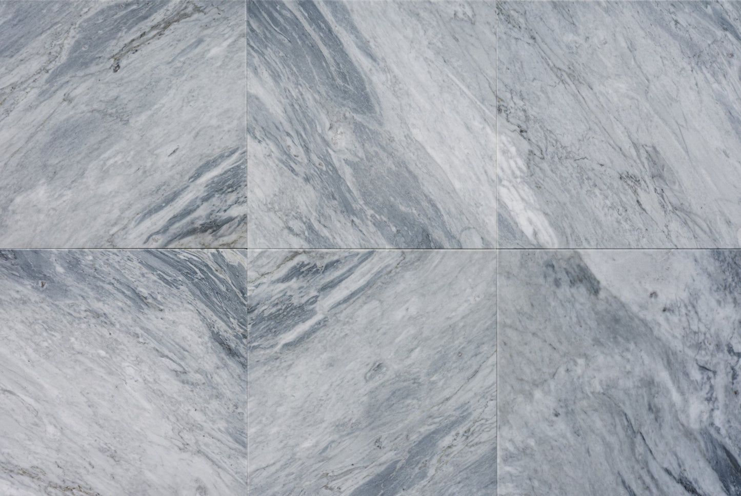 Naturstein Tilmes – Grigio Perla Kalkstein: Grauer Naturstein mit uniformer Struktur. Perfekt für großflächige Anwendungen. Jetzt Angebot anfragen!