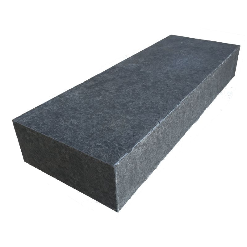 Basalt Anthrazit Blockstufe