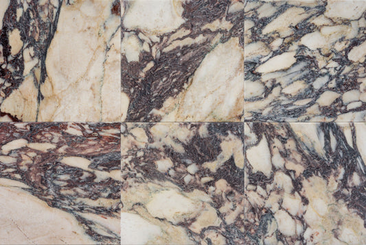 Naturstein Tilmes – Breccia Medicea Marmor: Elegante, violett-pink-grüne Maserung. Ideal für exklusive Innenräume. Jetzt Angebot anfragen!

