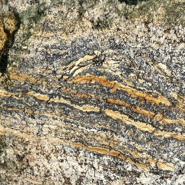 Mascaratus Granit – Hochwertiger Naturstein mit einzigartiger Maserung, ideal für moderne Innen- und Außenbereiche.

