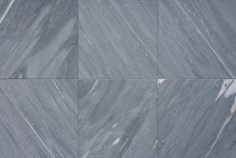 Naturstein Tilmes – Palissandro Bluette Dark Marmor: Dunkelblauer Luxusmarmor mit lebendiger Maserung. Perfekt für Innenräume. Jetzt Angebot anfragen!

